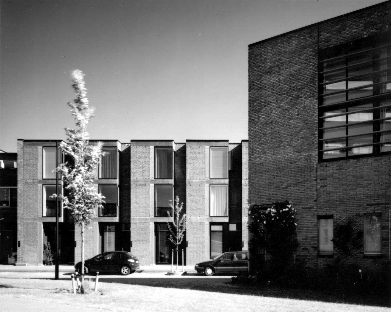 Sporenburg ii, amsterdam Opknoping spoor diy houten
