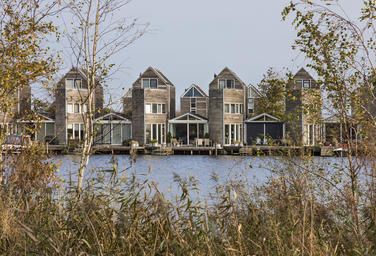 Bastion island, Leeuwarden   –  Your private dock