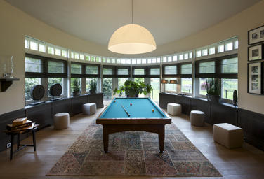 Villa, NL  –  billiard room
