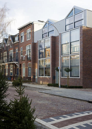 Dobbelmanterrein, Nijmegen  –  aansluiting op het bestaande