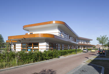 Kindcentrum Rivierenwijk, Deventer  –  Kindcentrum - Maasstraat