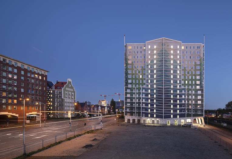 De Catharina &nbsp;&ndash;&nbsp; Exterieur